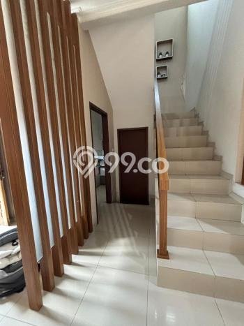 Dijual Rumah Eksklusif 4 KT di Buah Batu, Bandung Dijual Rumah Eksklusif 4 KT di Buah Batu, Bandung