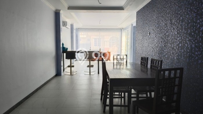Rumah Terawat di Balikpapan Baru, Balikpapan, LT 260m2m², Luas Bangunan 420m2m² Rumah Terawat di Balikpapan Baru, Balikpapan, LT 260m2m², Luas Bangunan 420m2m²