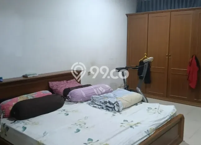 Jual Rumah Favorit Siap Huni LB 200m2 di Bojongloa Kaler, Bandung Jual Rumah Favorit Siap Huni LB 200m2 di Bojongloa Kaler, Bandung