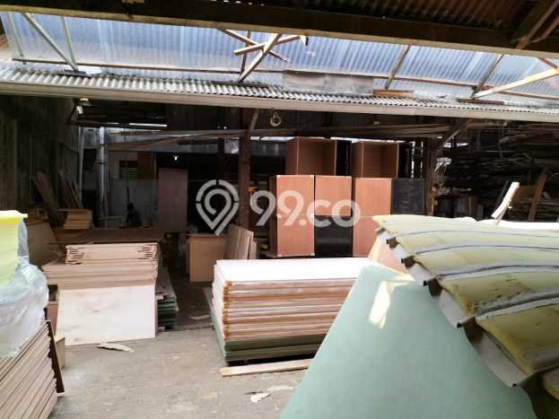 Unit Gudang Dijual di Jakarta Barat LT 950m2 & LB 1150m2 Unit Gudang Dijual di Jakarta Barat LT 950m2 & LB 1150m2