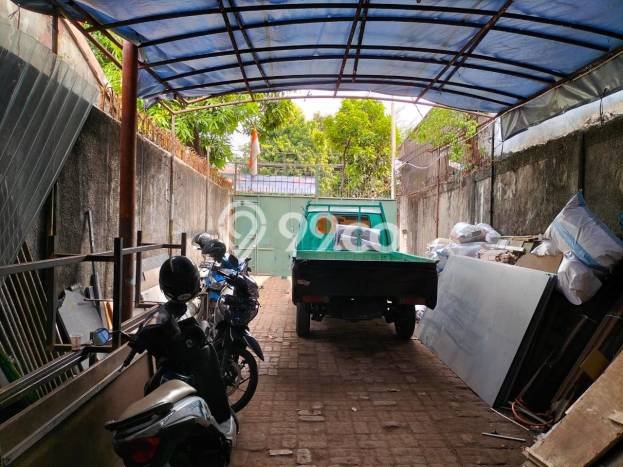 Unit Gudang Dijual di Jakarta Barat LT 950m2 & LB 1150m2 Unit Gudang Dijual di Jakarta Barat LT 950m2 & LB 1150m2