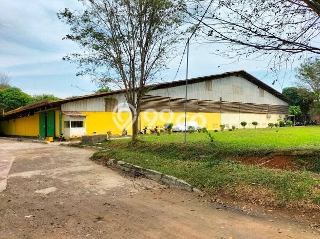 Untuk Dijual Gudang di Purwasari Karawang LT 136248m2 / LB 36415m2 Untuk Dijual Gudang di Purwasari Karawang LT 136248m2 / LB 36415m2