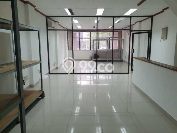 FOR RENT! Ruko di Cideng Cocok untuk Bisnis 300m2 FOR RENT! Ruko di Cideng Cocok untuk Bisnis 300m2