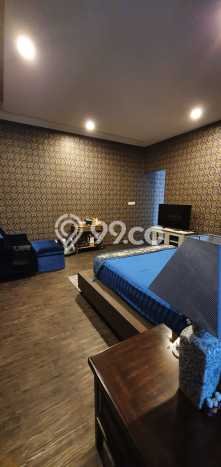 Rumah Elit LB 500m2 Siap Pakai Desain Elegan di Cengkareng Barat, Jakarta Barat Rumah Elit LB 500m2 Siap Pakai Desain Elegan di Cengkareng Barat, Jakarta Barat