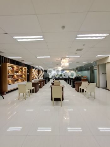 Unit Kantor Disewakan di Karet Tengsin di Area Ramai & Strategis Unit Kantor Disewakan di Karet Tengsin di Area Ramai & Strategis