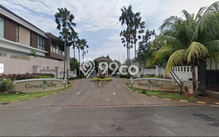 Hunian Eksklusif Siap Huni LT 234m2 di Jatisampurna, Bekasi Hunian Eksklusif Siap Huni LT 234m2 di Jatisampurna, Bekasi