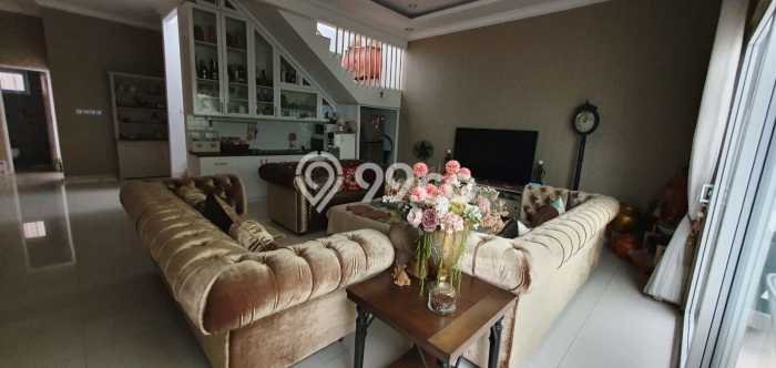 Rumah Elit LB 500m2 Siap Pakai Desain Elegan di Cengkareng Barat, Jakarta Barat Rumah Elit LB 500m2 Siap Pakai Desain Elegan di Cengkareng Barat, Jakarta Barat