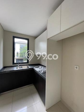 Hunian Elit LB 285m2 Siap Pakai Desain Elegan di BSD City, Tangerang Hunian Elit LB 285m2 Siap Pakai Desain Elegan di BSD City, Tangerang