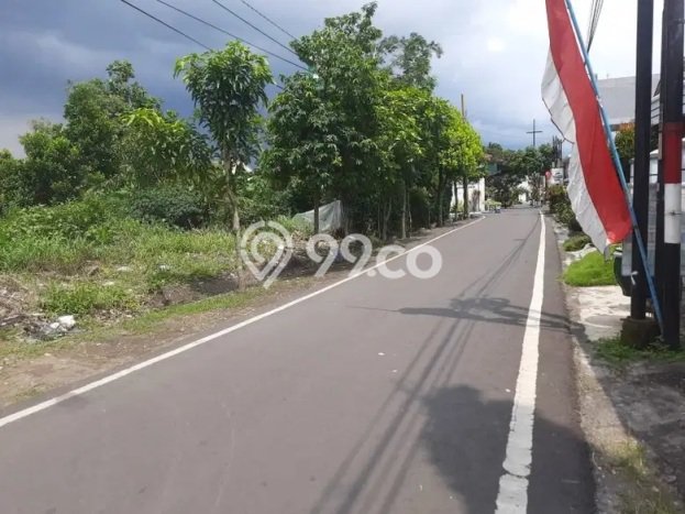 Lahan Kosong Dijual di Malang dengan Area 865m2 Lahan Kosong Dijual di Malang dengan Area 865m2