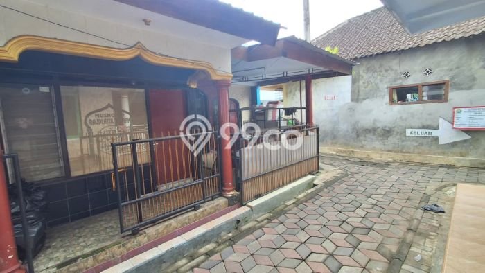 Kost Dijual Lokasi Strategis Karang Besuki Malang 4 Kamar Tidur Kost Dijual Lokasi Strategis Karang Besuki Malang 4 Kamar Tidur