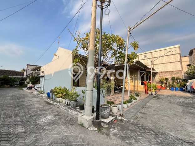 Dijual Cepat Rumah Favorit Siap Huni LB 84m2 di Manyar, Gresik Dijual Cepat Rumah Favorit Siap Huni LB 84m2 di Manyar, Gresik