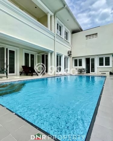 Rumah Elit Modern Siap Huni di Pondok Indah Jakarta Selatan Rumah Elit Modern Siap Huni di Pondok Indah Jakarta Selatan