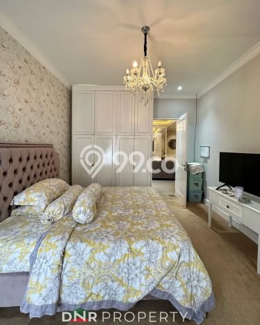 Rumah Mewah LB 500m2 Siap Pakai Desain Elegan di Cipete, Jakarta Selatan Rumah Mewah LB 500m2 Siap Pakai Desain Elegan di Cipete, Jakarta Selatan