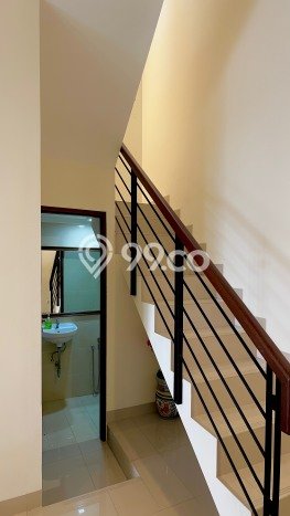 Rumah Elit LB 200m2 Siap Huni Desain Elegan di Pondok Indah, Jakarta Selatan Rumah Elit LB 200m2 Siap Huni Desain Elegan di Pondok Indah, Jakarta Selatan