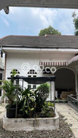 Hunian Elit LB 500m2 Siap Pakai Desain Elegan di Cipete, Jakarta Selatan Hunian Elit LB 500m2 Siap Pakai Desain Elegan di Cipete, Jakarta Selatan