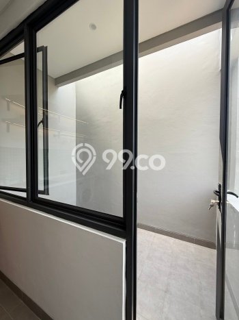 For Sale! Luxury House LT 72m2 Desain Modern di Pondok Labu For Sale! Luxury House LT 72m2 Desain Modern di Pondok Labu