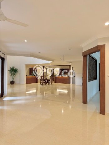 Rumah Elit Modern Siap Huni di Lebak Bulus Jakarta Selatan Rumah Elit Modern Siap Huni di Lebak Bulus Jakarta Selatan