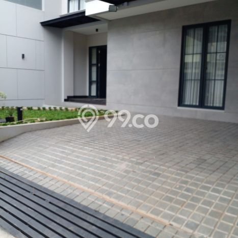Jual Rumah Mewah Megah Dengan View Cantik di Meruya, Jakarta Barat Jual Rumah Mewah Megah Dengan View Cantik di Meruya, Jakarta Barat
