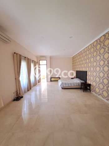 Rumah Kondisi Baik Disewakan di Pondok Indah, Jakarta Selatan LT 1500m2, LB 700m2 Rumah Kondisi Baik Disewakan di Pondok Indah, Jakarta Selatan LT 1500m2, LB 700m2