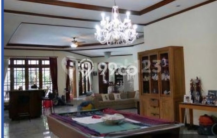 For Sale! Luxury House LT 835m2 Desain Elegan di Pejaten For Sale! Luxury House LT 835m2 Desain Elegan di Pejaten