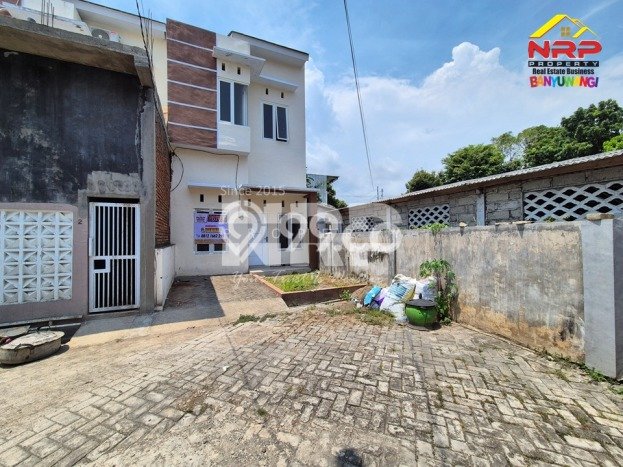 Rumah Strategis Modern Lb 70m2 di Banyuwangi, Banyuwangi Rumah Strategis Modern Lb 70m2 di Banyuwangi, Banyuwangi