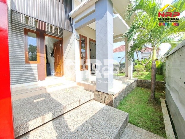 Rumah Strategis Minimalis Lb 150m2 di Banyuwangi, Banyuwangi Rumah Strategis Minimalis Lb 150m2 di Banyuwangi, Banyuwangi
