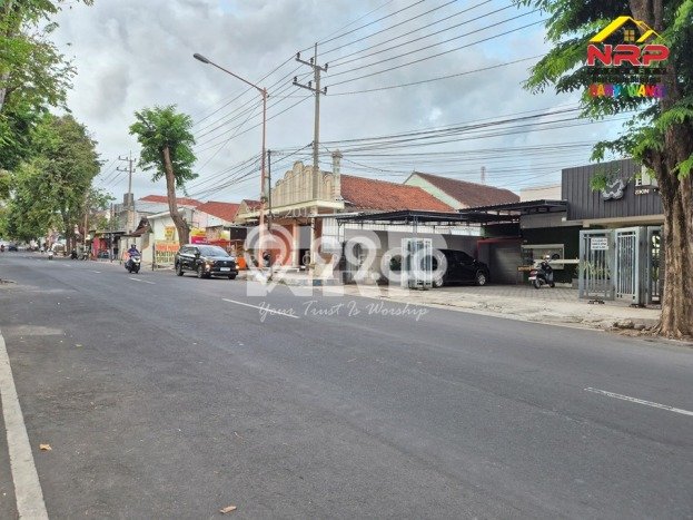 Dijual Komersial di Banyuwangi Banyuwangi LT 542m2 / LB 200m2 Dijual Komersial di Banyuwangi Banyuwangi LT 542m2 / LB 200m2