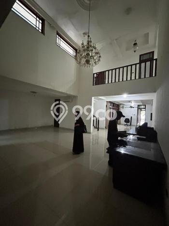 Disewakan segera hunian minimalis lokasi strategis 5 Kamar di Menteng, Jakarta Pusat Disewakan segera hunian minimalis lokasi strategis 5 Kamar di Menteng, Jakarta Pusat