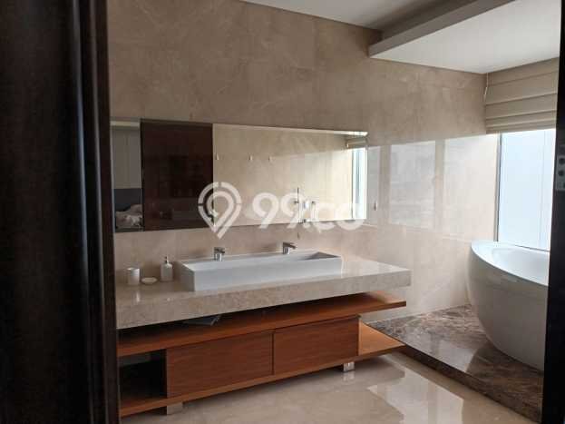 Apartemen Disewakan 3 Kamar Hemat Siap Huni di Jakarta Selatan, Luas 276m2 Apartemen Disewakan 3 Kamar Hemat Siap Huni di Jakarta Selatan, Luas 276m2