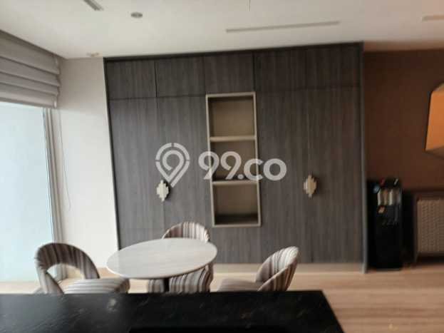 Apartemen Disewakan 3 Kamar Hemat Siap Huni di Jakarta Selatan, Luas 276m2 Apartemen Disewakan 3 Kamar Hemat Siap Huni di Jakarta Selatan, Luas 276m2