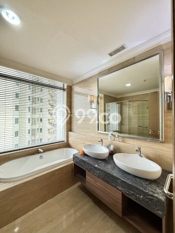Apartemen Sewa 3 Kamar Murah Siap Huni di Jakarta Selatan, Luas 225m2 Apartemen Sewa 3 Kamar Murah Siap Huni di Jakarta Selatan, Luas 225m2