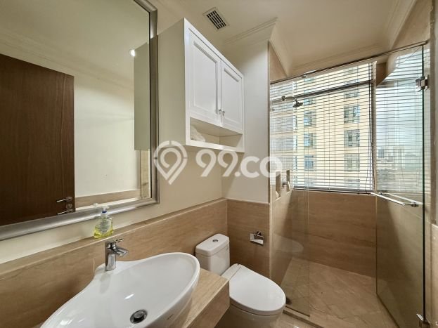 Apartemen Sewa 3 Kamar Murah Siap Huni di Jakarta Selatan, Luas 225m2 Apartemen Sewa 3 Kamar Murah Siap Huni di Jakarta Selatan, Luas 225m2