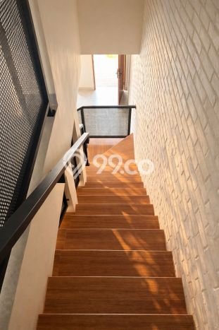 Dijual Rumah Minimalis Bagus Punya 3 KT di BSD Tangerang Selatan SHM Dijual Rumah Minimalis Bagus Punya 3 KT di BSD Tangerang Selatan SHM