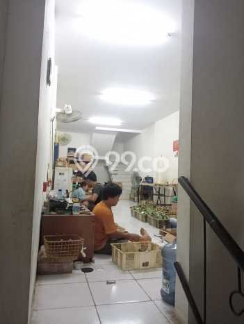 Ruko Bagus Dijual LB 324m2 Lokasi Strategis Jakarta Barat Area Cocok untuk Berbisnis Ruko Bagus Dijual LB 324m2 Lokasi Strategis Jakarta Barat Area Cocok untuk Berbisnis