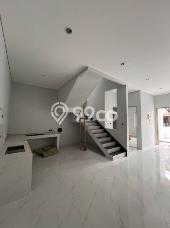 Dijual Rumah Eksklusif 3 KT di Gading Serpong, Tangerang Dijual Rumah Eksklusif 3 KT di Gading Serpong, Tangerang