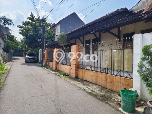 Hunian Cantik Modern Lb 225m2 di Colomadu, Karanganyar Hunian Cantik Modern Lb 225m2 di Colomadu, Karanganyar