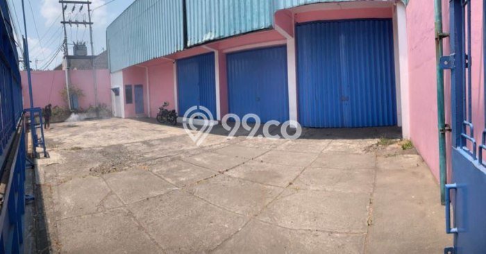 Lokasi Strategis! Dijual Gudang Bisnis di Kartasura, Sukoharjo Kondisi Bagus Lokasi Strategis! Dijual Gudang Bisnis di Kartasura, Sukoharjo Kondisi Bagus