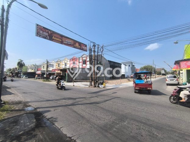Tanah Dijual Lokasi Colomadu, Karanganyar Luas 255m2 Legalitas Aman Tanah Dijual Lokasi Colomadu, Karanganyar Luas 255m2 Legalitas Aman