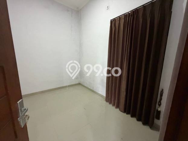 Dijual Cepat Rumah Bagus Siap Huni LB 137m2 di Colomadu, Karanganyar Dijual Cepat Rumah Bagus Siap Huni LB 137m2 di Colomadu, Karanganyar