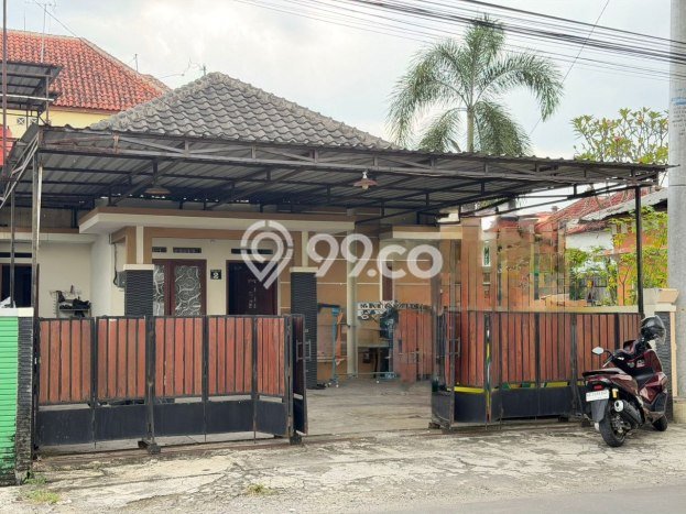Jual Rumah Favorit Siap Huni LB 70m2 di Colomadu, Karanganyar Jual Rumah Favorit Siap Huni LB 70m2 di Colomadu, Karanganyar
