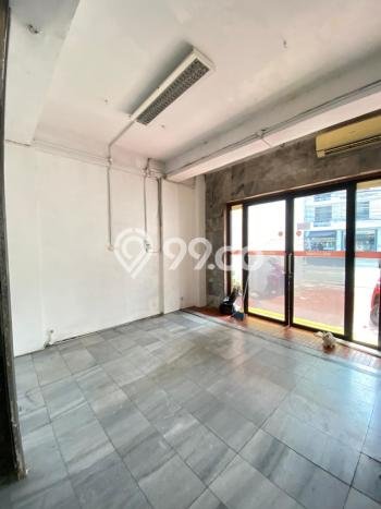 Ruko Bagus Dijual LB 284m2 Lokasi Strategis Jakarta Selatan Area Cocok untuk Bisnis Ruko Bagus Dijual LB 284m2 Lokasi Strategis Jakarta Selatan Area Cocok untuk Bisnis