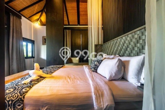 HOT DEAL! Vila di , Luas 5350m2m², Lokasi Strategis HOT DEAL! Vila di , Luas 5350m2m², Lokasi Strategis