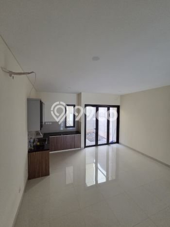 Ready to Use! Luxury House LT 100m2 Desain Elegan di Metland Puri Ready to Use! Luxury House LT 100m2 Desain Elegan di Metland Puri