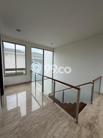 Rumah Luxury Modern Tanpa Renovasi di Golf Island Jakarta Utara Rumah Luxury Modern Tanpa Renovasi di Golf Island Jakarta Utara