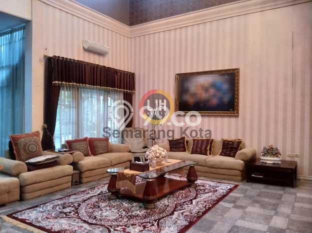 Dijual Rumah Premium dengan Fasilitas Sekitar Komplit di Semarang Barat, Semarang Dijual Rumah Premium dengan Fasilitas Sekitar Komplit di Semarang Barat, Semarang