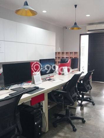 Kantor Dijual Lokasi Emas di Karang Tengah Luas 150m2 Kantor Dijual Lokasi Emas di Karang Tengah Luas 150m2