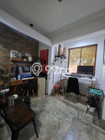 Kantor Dijual Lokasi Emas di Karang Tengah Luas 150m2 Kantor Dijual Lokasi Emas di Karang Tengah Luas 150m2