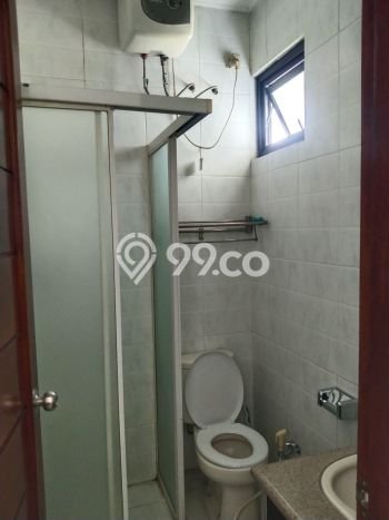 Disewakan! Rumah 3 Kamar Tidur &
3 Kamar Mandi di Bintaro, Jakarta Selatan Disewakan! Rumah 3 Kamar Tidur &
3 Kamar Mandi di Bintaro, Jakarta Selatan
