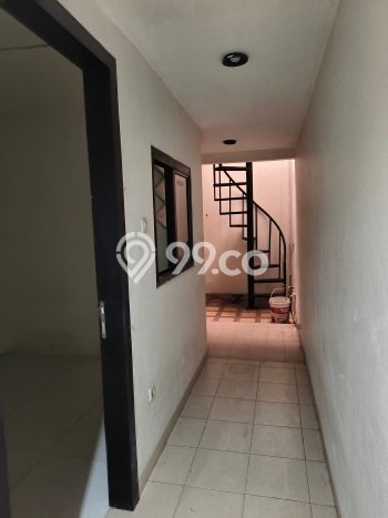 Rumah kawasan Bintaro, 4 KT, Lingkungan Elite, LT 250m² Bangunan 252m² Rumah kawasan Bintaro, 4 KT, Lingkungan Elite, LT 250m² Bangunan 252m²
