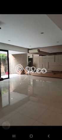 Disewakan Rumah Harga Terjangkau di Bintaro Jakarta Selatan dengan 4 Kamar Tidur Disewakan Rumah Harga Terjangkau di Bintaro Jakarta Selatan dengan 4 Kamar Tidur